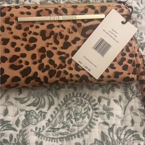 Leopard Steve Madden wallet